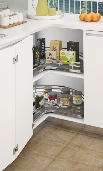 Deep kitchen drawers with organisers for cookware and dishes